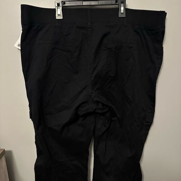 NWT Lee Relaxed Fit Straight Leg Mid Rise Black Pants Size 22W - Picture 1 of 7